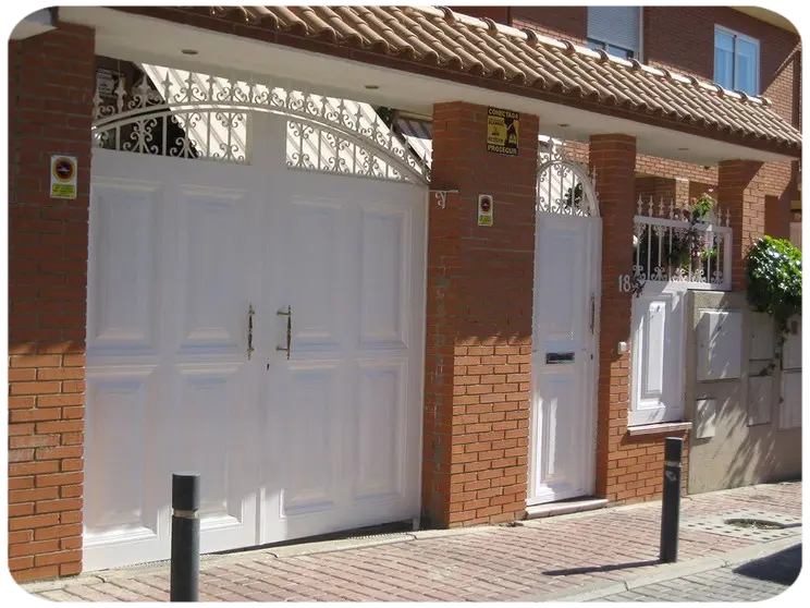 Puertas de hierro,Vallas y Vallados